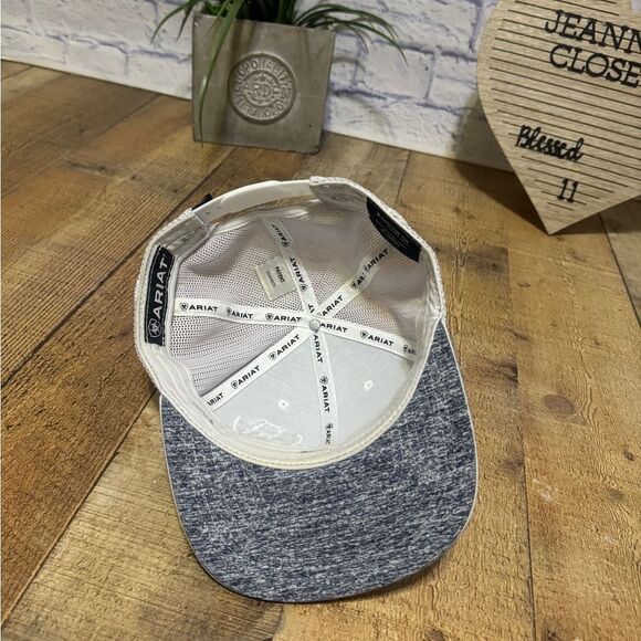 Ariat Mens Adjustable Mesh SnapBack  Logo Cap Hat (Heather Navy/White, One Size) - Picture 5 of 10